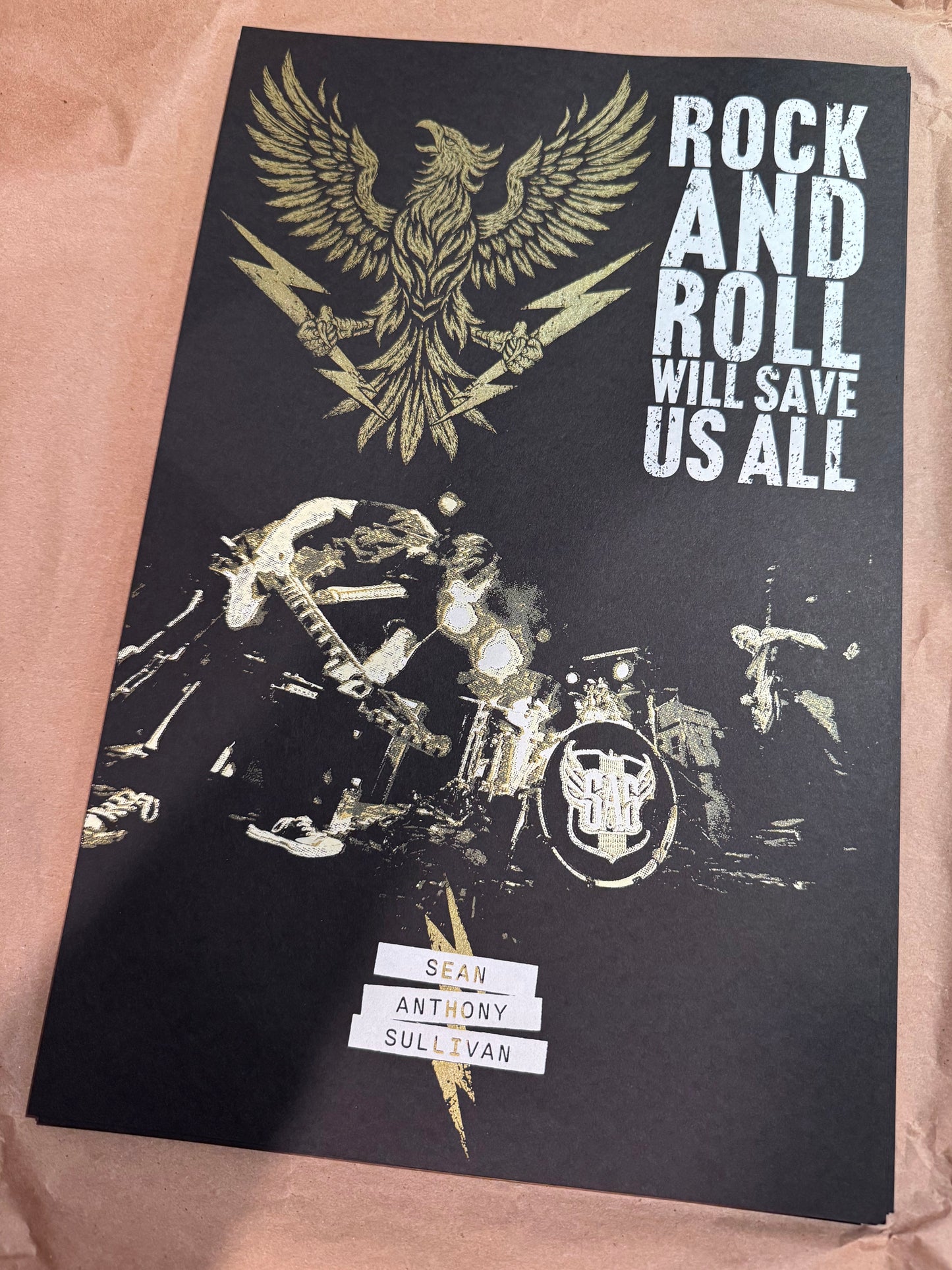 Deluxe Spin It & Show It: Deluxe Vinyl + T-Shirt + Screen Printed Poster